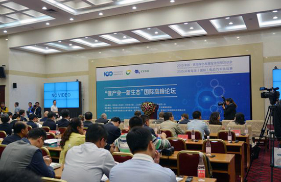 1465866459828051537.jpg 01.jpg