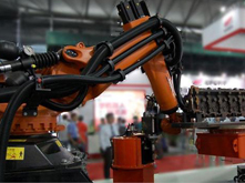 分段式到系统集成 锂电设备如何打赢智能化攻坚战？