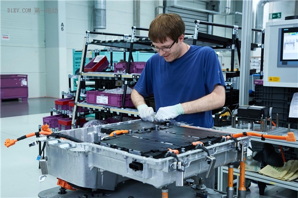 解密宝马电池和电机制造工厂,看看德国工业制造有多强大! 解密宝马电池和电机制造工厂,看看德国工业制造有多强大!
