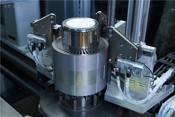 解密宝马电池和电机制造工厂,看看德国工业制造有多强大! 解密宝马电池和电机制造工厂,看看德国工业制造有多强大!