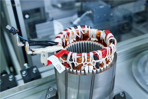 解密宝马电池和电机制造工厂,看看德国工业制造有多强大! 解密宝马电池和电机制造工厂,看看德国工业制造有多强大!