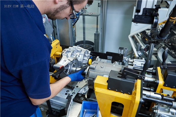解密宝马电池和电机制造工厂,看看德国工业制造有多强大! 解密宝马电池和电机制造工厂,看看德国工业制造有多强大!