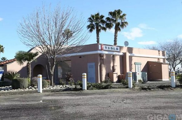 为啥电动汽车不能像四驱车那样换电池?