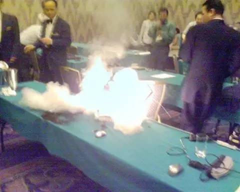 谈锂电池爆炸的前世今生:前有索尼 后有三星