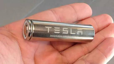1494815478031051806.jpg 特斯拉锂电池研究突破——寿命将延长1倍.jpg