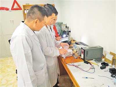 1496800920769069057.jpg 他们用了17年让盐水电池、沾水电池走上产业化.jpg