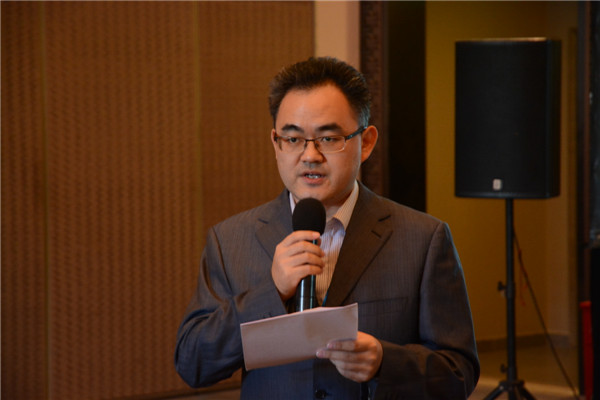 1498028039649042643.jpg 研讨会1-中国汽车技术研究中心新能源汽车与财税政策研究室副主任-方海峰.jpg