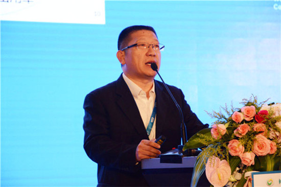 1498044303612013873.jpg 何龙.jpg