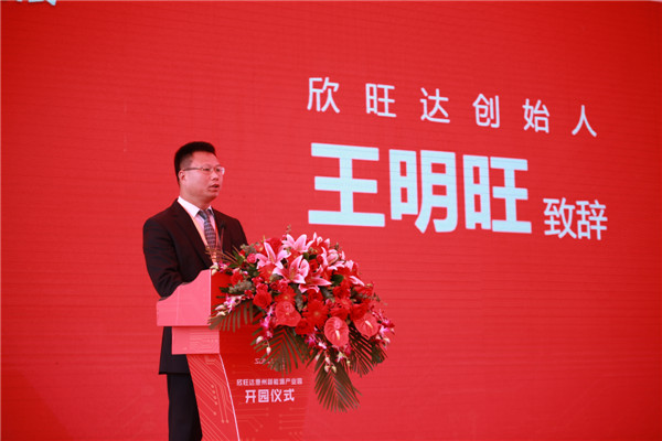 1507716635100001983.jpg 2.jpg