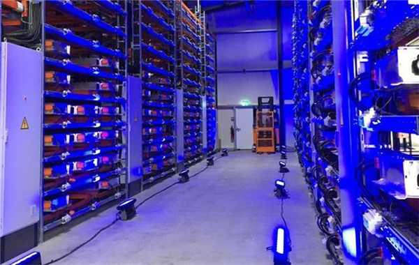 宝马在德国建储存农场 开发废旧汽车电池再利用