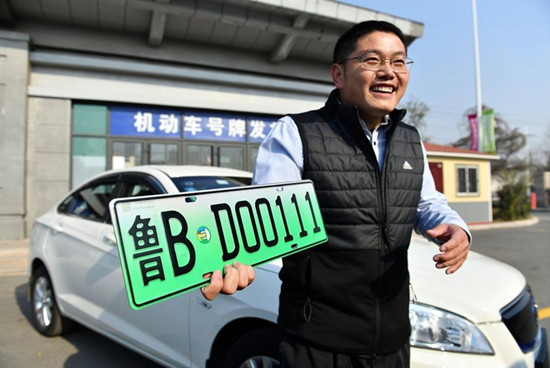 12个城市首批启用“绿色车牌” 新能源汽车能否成为一种潮流? 12个城市首批启用“绿色车牌” 新能源汽车能否成为一种潮流?