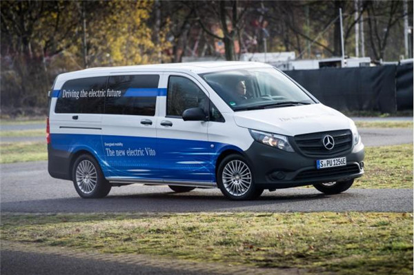 奔驰明年将推全电动厢式货车:配备41.4kWh电池 奔驰明年将推全电动厢式货车:配备41.4kWh电池