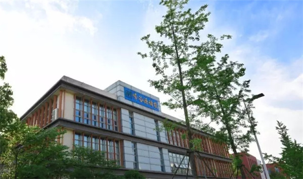 峰谷源荣获2017年度江苏省“最具成长性高科技企业”称号