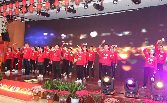 超威集团2017年度工作总结表彰大会隆重召开