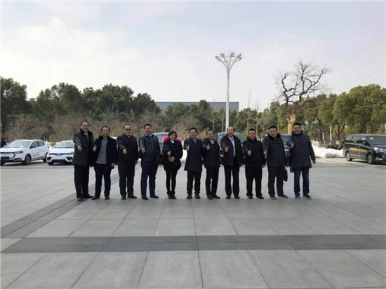 猛狮科技新能源车辆事业部高层调研江淮汽车
