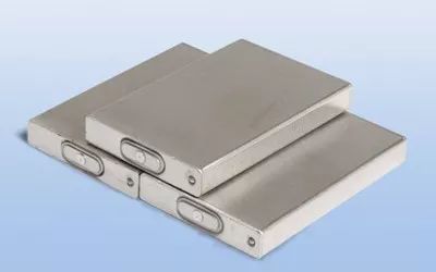 1517793052025062289.jpg 2.jpg