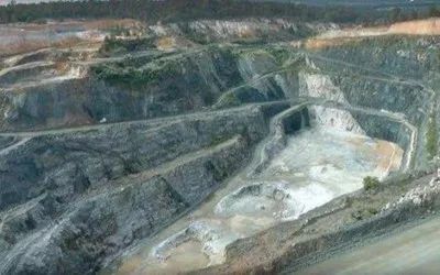 1517793097415048512.jpg 4.jpg