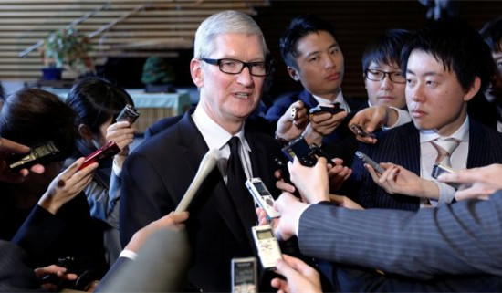 苹果向美国会解释“电池门”事件:与最初说法不一样了 苹果向美国会解释“电池门”事件:与最初说法不一样了