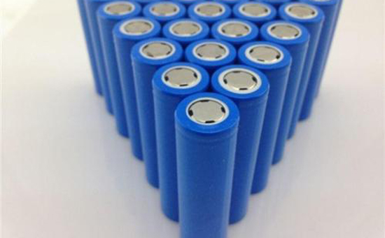 Li+研究│2018年三元电池装机占比有望超50% Li+研究│2018年三元电池装机占比有望超50%