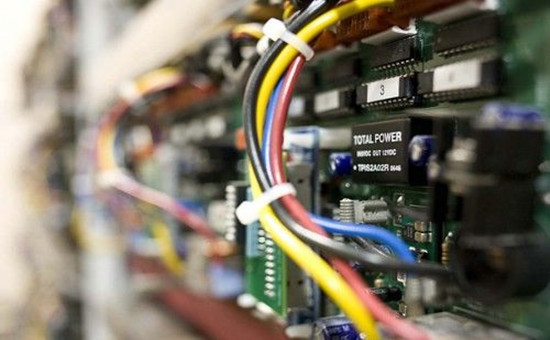 1519697802481052165.jpg 电容器.jpg