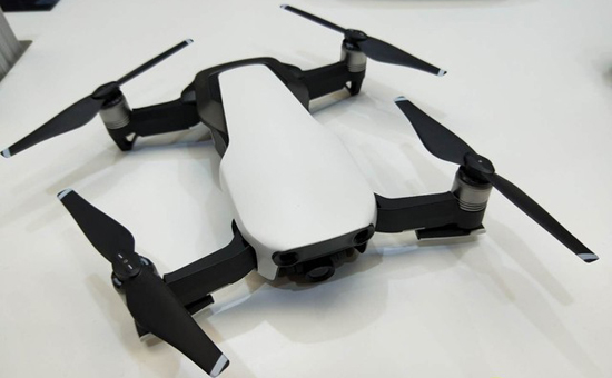 编辑带你逛CP+ 大疆无人机和稳定器解析