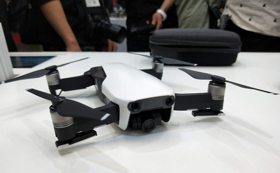 编辑带你逛CP+ 大疆无人机和稳定器解析