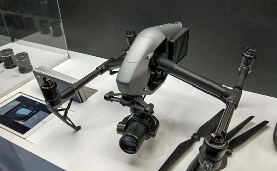 编辑带你逛CP+ 大疆无人机和稳定器解析