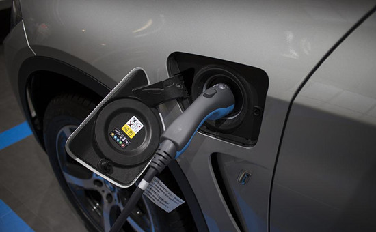 1520402985117037369.jpg 乘用车.jpg