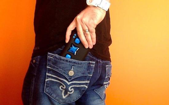 【组图】堪称史上最小无人机 用5号电池售价仅30美元