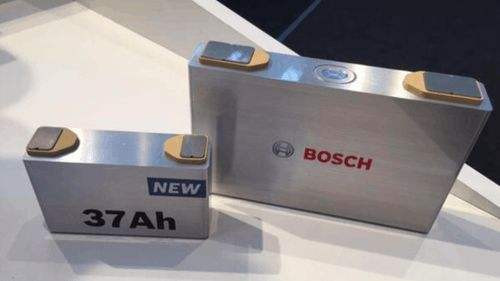 颠覆传统技术 固态电池成新宠 颠覆传统技术 固态电池成新宠