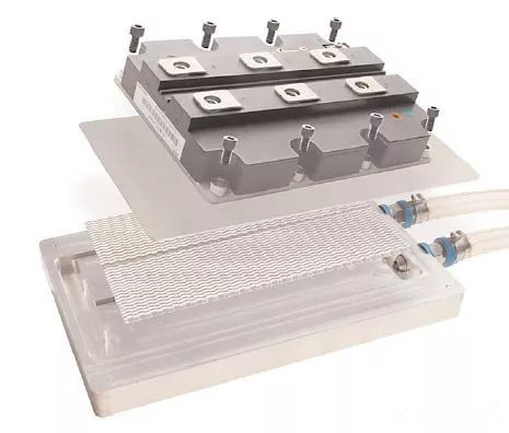 1525945695117041154.jpg 640 (2).jpg