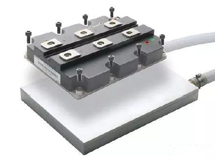 1525945703527025456.jpg 640 (3).jpg