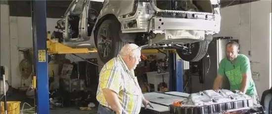 1528170226023049812.jpg 640.webp (3).jpg