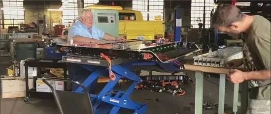 1528170352381070761.jpg 640.webp (23).jpg