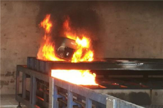 1528355359199037672.jpg hQ8--hcqccip6593428.jpg