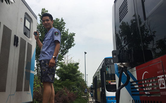 1528685618306035834.jpg 3.jpg