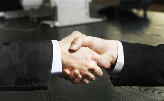 超威集团与西安科技大学签订人才合作协议