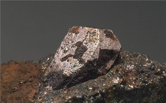 电动汽车行业发展因素分析 钴领域占据主导地位 电动汽车行业发展因素分析 钴领域占据主导地位