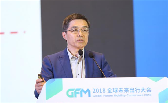 欧阳明高：热失控引发电动汽车起火 高能量密度不宜强推