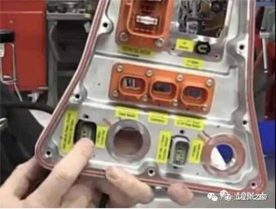 动力电池PACK总成由哪些系统组成? 动力电池PACK总成由哪些系统组成?