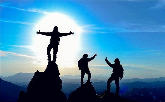 上班第一天 锂电行业传诸多利好 上班第一天 锂电行业传诸多利好