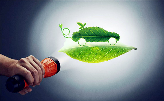 着力解决用户“痛点” 探索新能源汽车绿色出行新模式