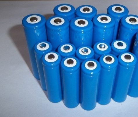 具有优异稳定性和高容量的亚铁氰化铵负极储能材料用于水相中性液流电池 具有优异稳定性和高容量的亚铁氰化铵负极储能材料用于水相中性液流电池