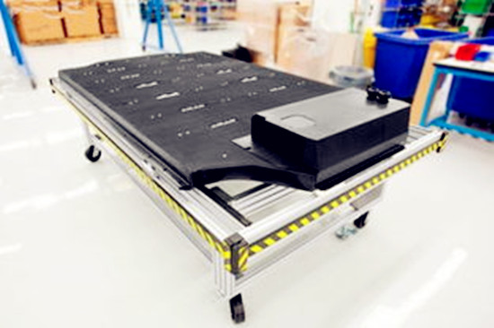 崔屹大神发文力挺全固态电池!循环300次容量保持率95%,这个全固态电池有点牛! 崔屹大神发文力挺全固态电池!循环300次容量保持率95%,这个全固态电池有点牛!