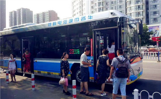 张家口氢燃料电池公交运营数据披露：安全、节能、还便宜