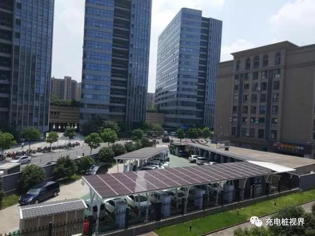 杭州将建4014个公用充电桩,全国充电设施正逐步完善 杭州将建4014个公用充电桩,全国充电设施正逐步完善