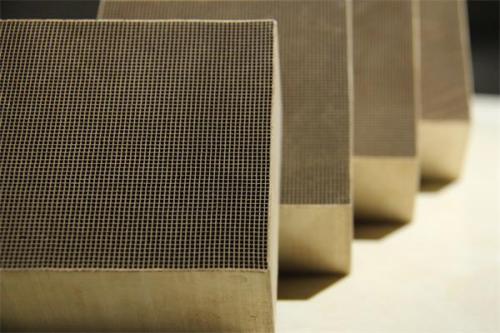 中国科大研制出新型质子交换膜燃料电池阴极催化剂