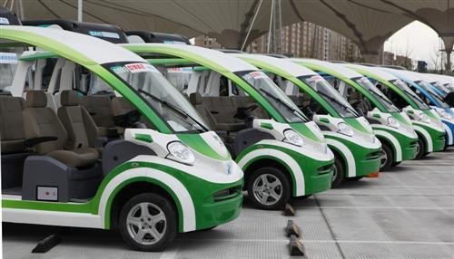 万钢：继续提升“三电”核心技术 重点拓展燃料电池汽车