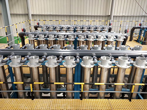 二氧化碳变废为宝成锂电池电解液溶剂 通过专家鉴定 二氧化碳变废为宝成锂电池电解液溶剂 通过专家鉴定