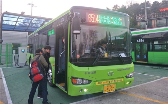 挺进首尔，微宏快充再入韩国